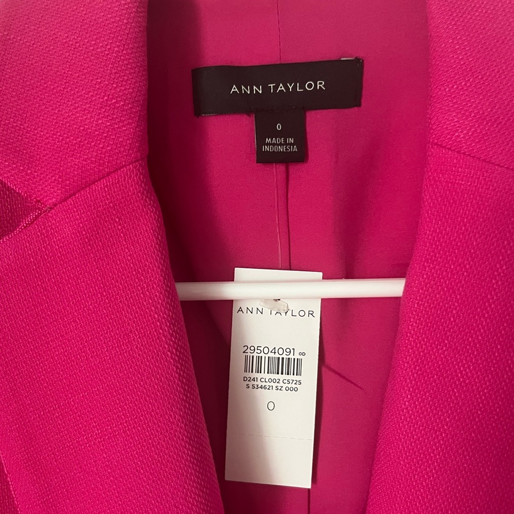 NWT Ann Taylor hot pink textured blazer